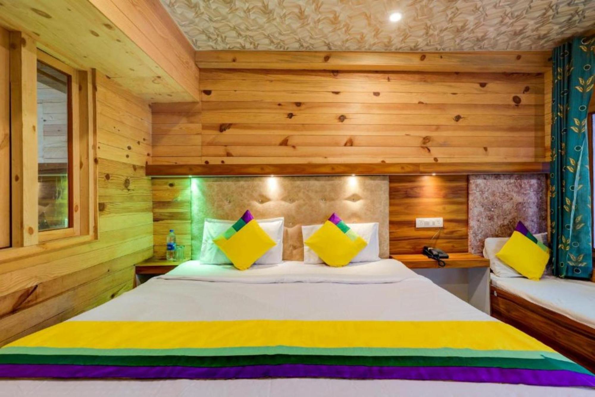 Hotel Vinayak Nainital Near Mall Road Lake View Room Εξωτερικό φωτογραφία