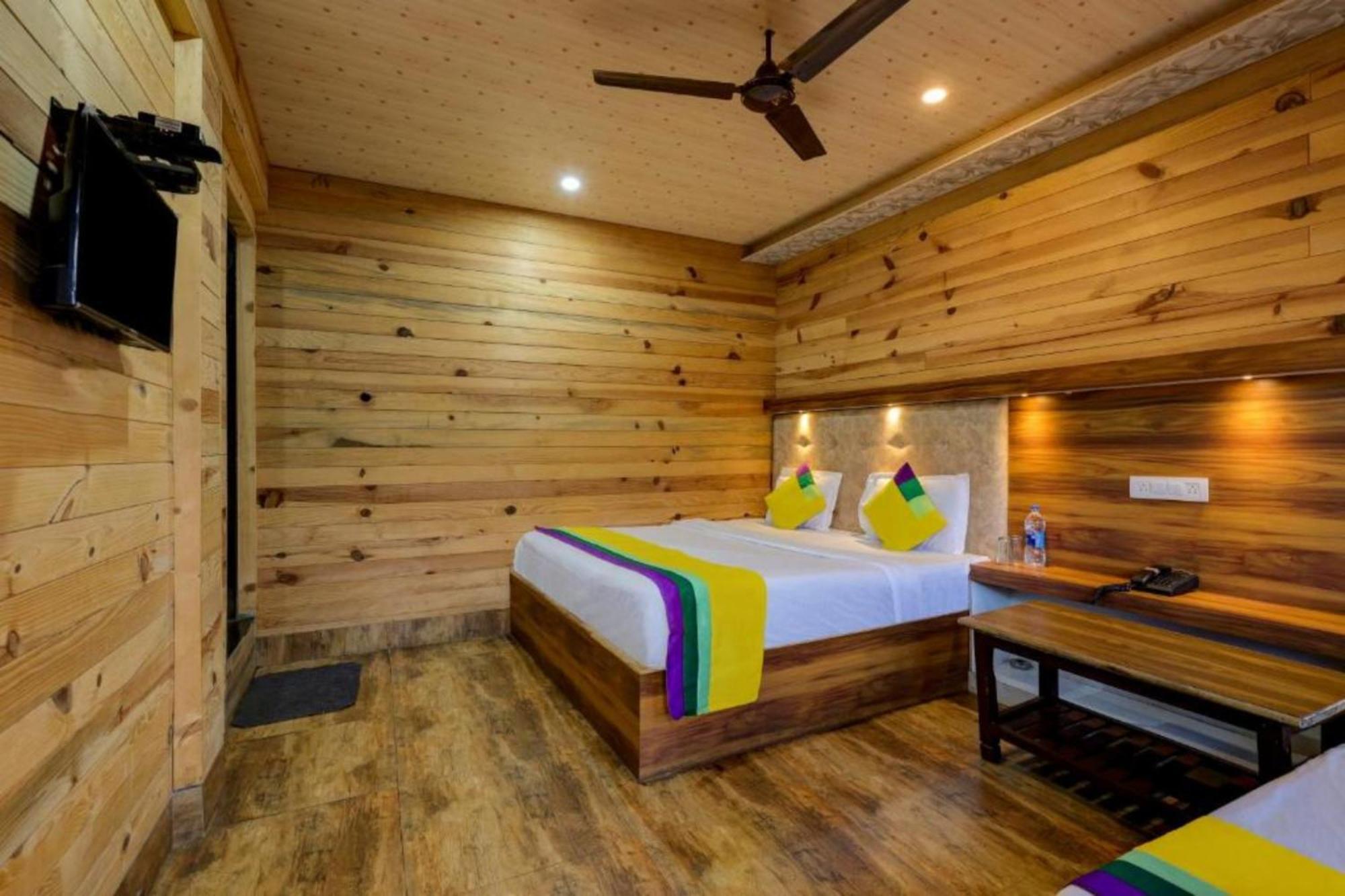 Hotel Vinayak Nainital Near Mall Road Lake View Room Εξωτερικό φωτογραφία