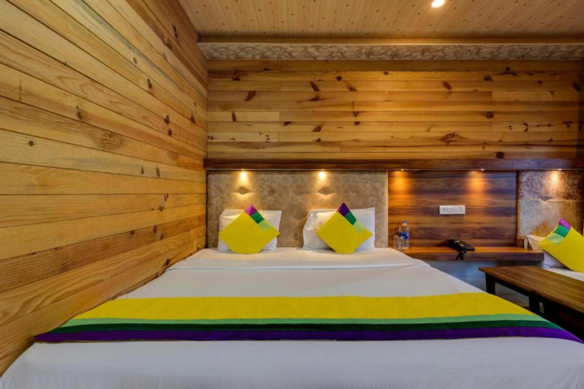 Hotel Vinayak Nainital Near Mall Road Lake View Room Εξωτερικό φωτογραφία