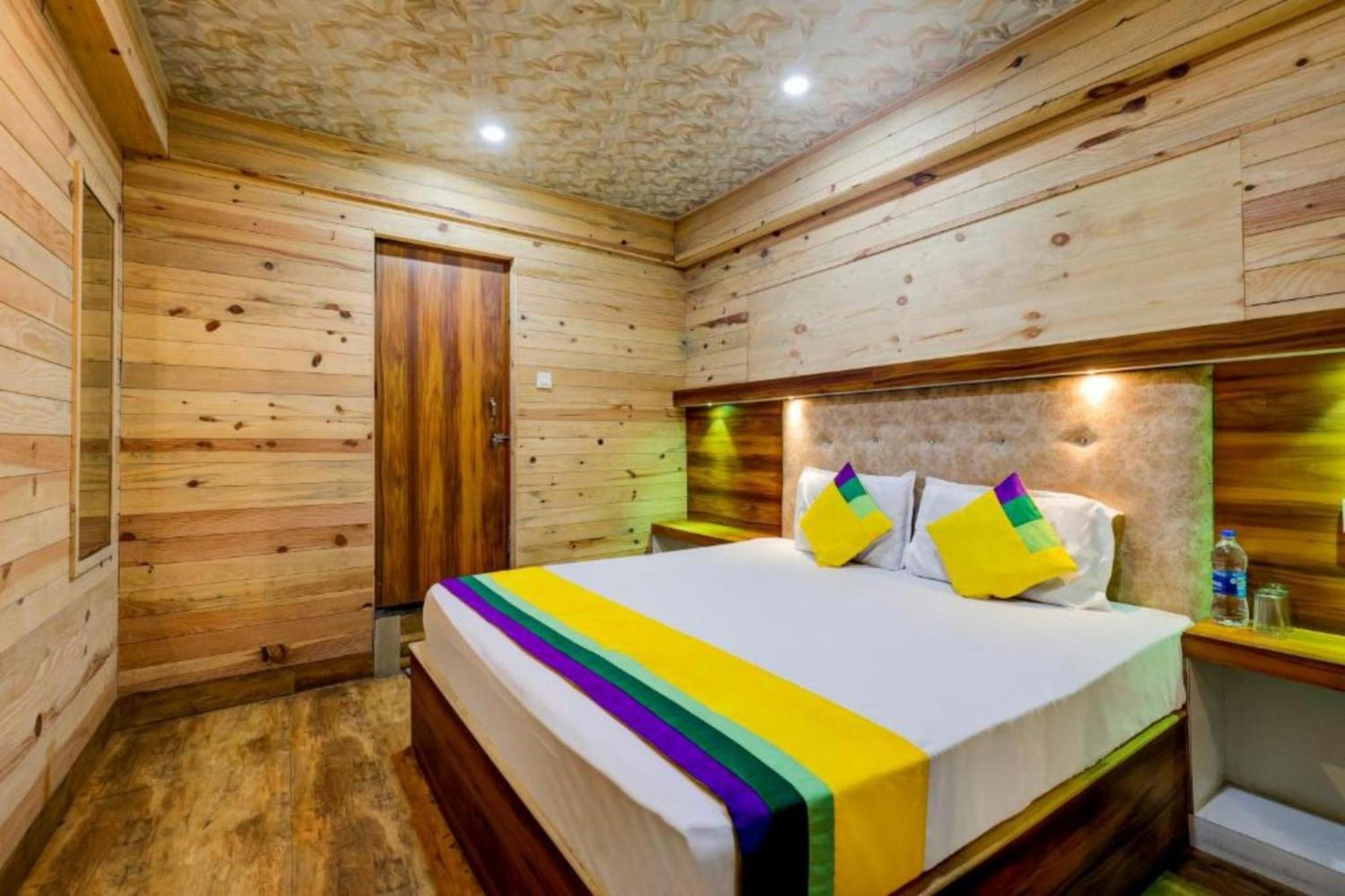 Hotel Vinayak Nainital Near Mall Road Lake View Room Εξωτερικό φωτογραφία