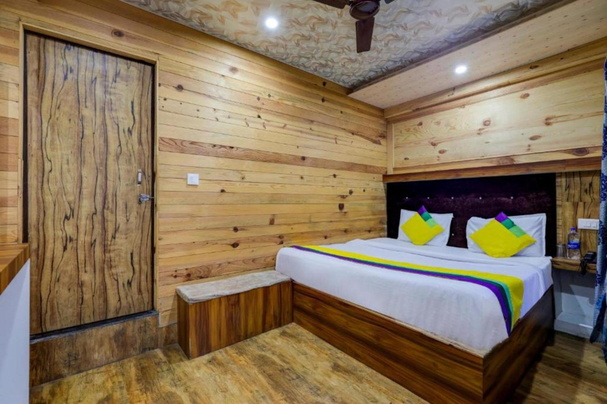 Hotel Vinayak Nainital Near Mall Road Lake View Room Εξωτερικό φωτογραφία